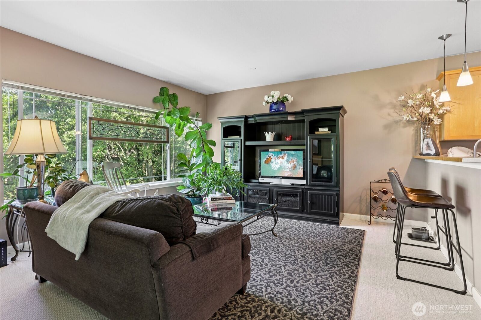 Property Photo: 15000 Juanita Drive NE 309 WA 98028