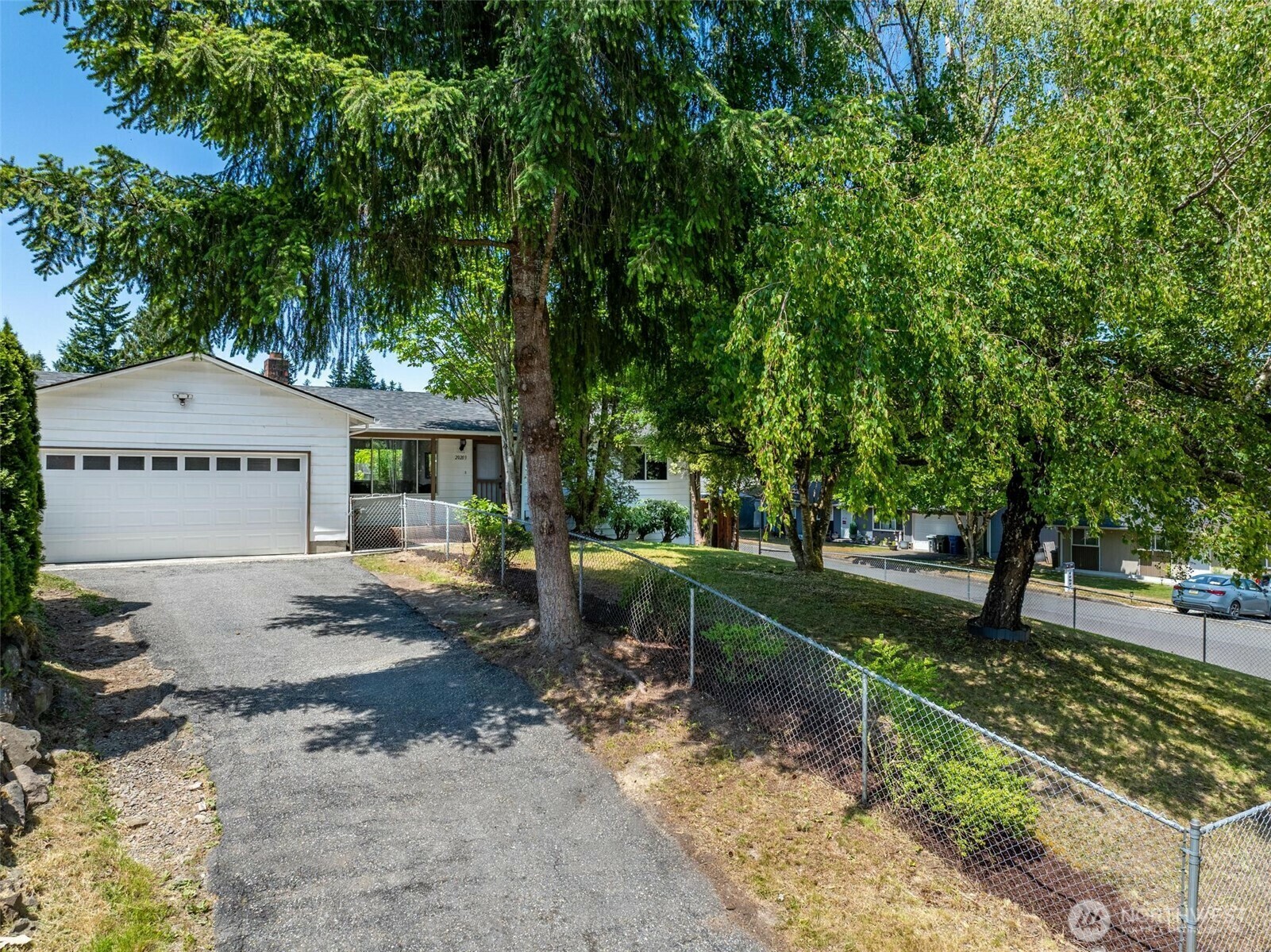 Property Photo:  20203  126th Place SE  WA 98031 