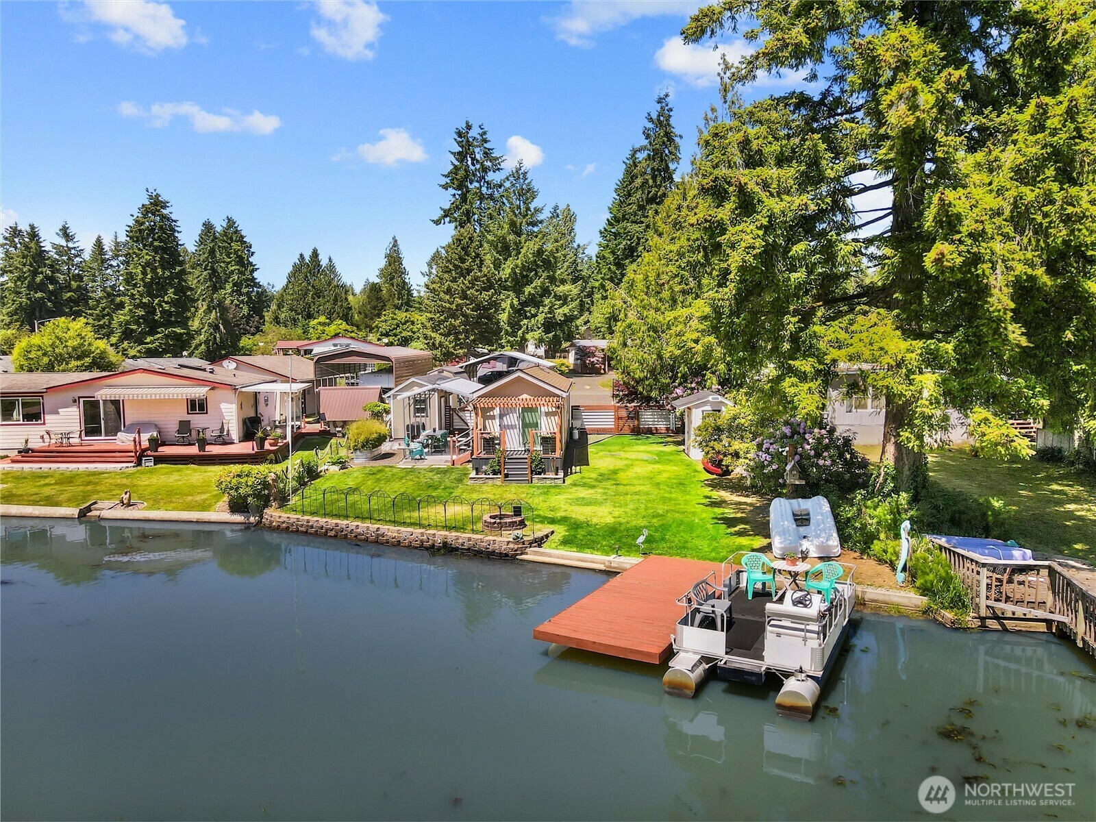 Property Photo:  800 SE Crescent Drive  WA 98584 