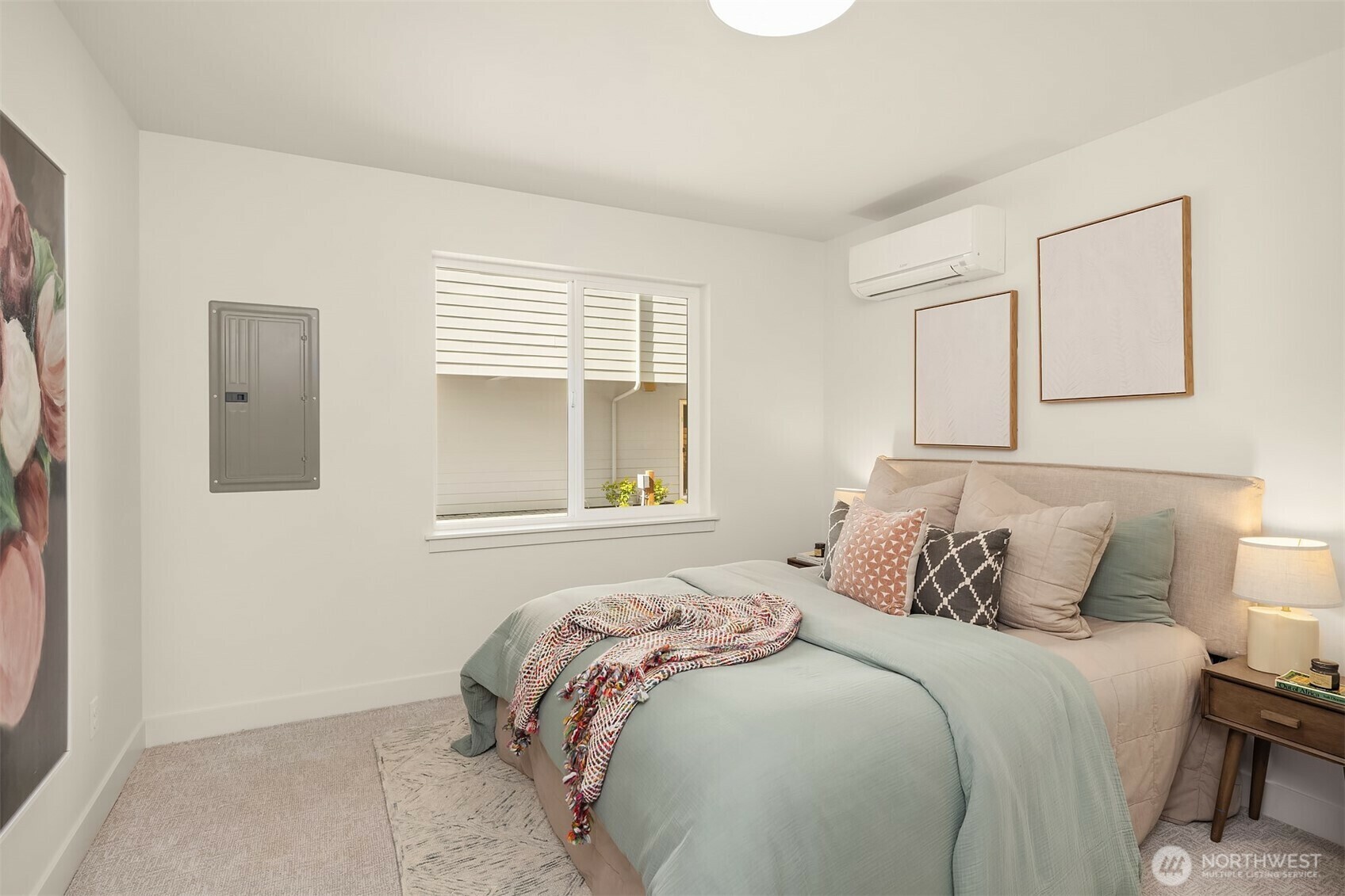 Property Photo: 1615 N 50th Street B WA 98103