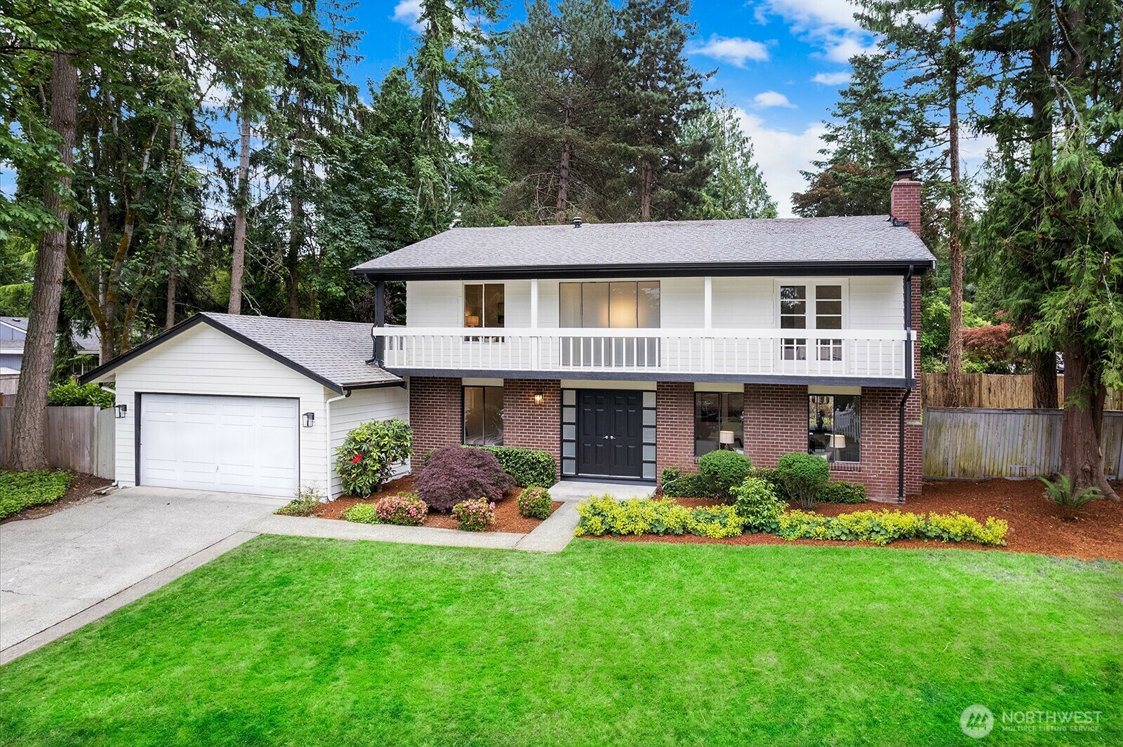 Property Photo: 17805 NE 29th Street WA 98052