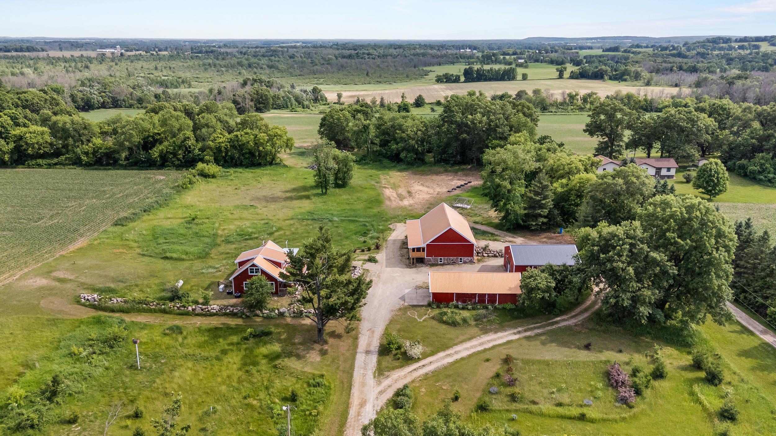 Property Photo: W1511 County Rd Hh WI 54940