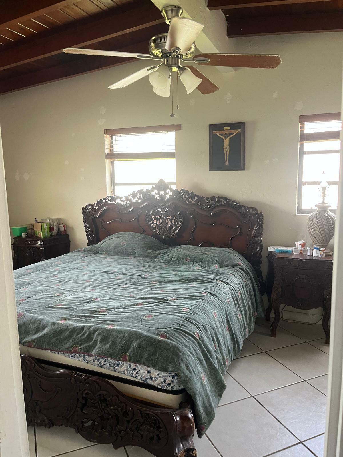 Property Photo:  9940 SW 48th Street  FL 33165 