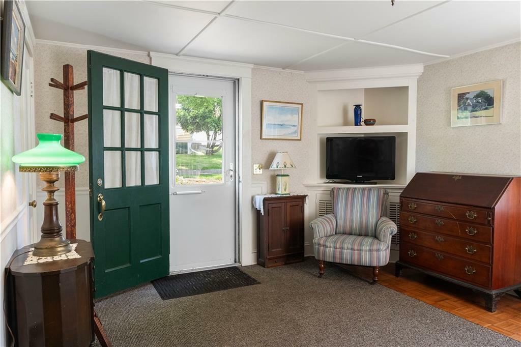 Property Photo: 281 Green End Avenue RI 02842