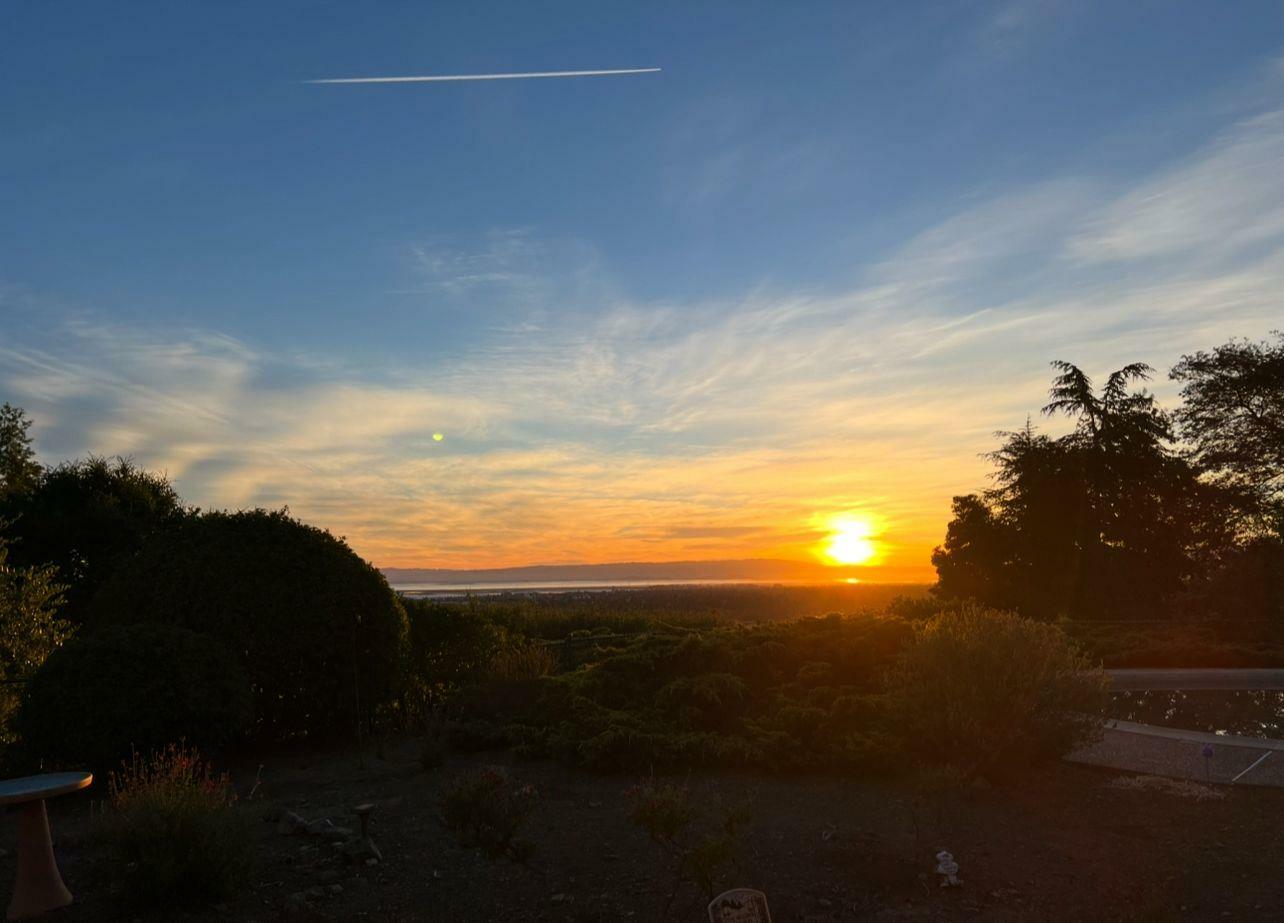 Property Photo: 170 Hardwick Road CA 94062