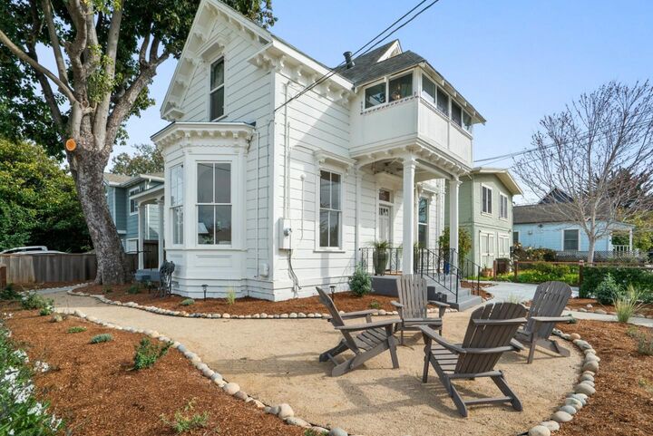 Property Photo:  126 Cedar Street  CA 95060 