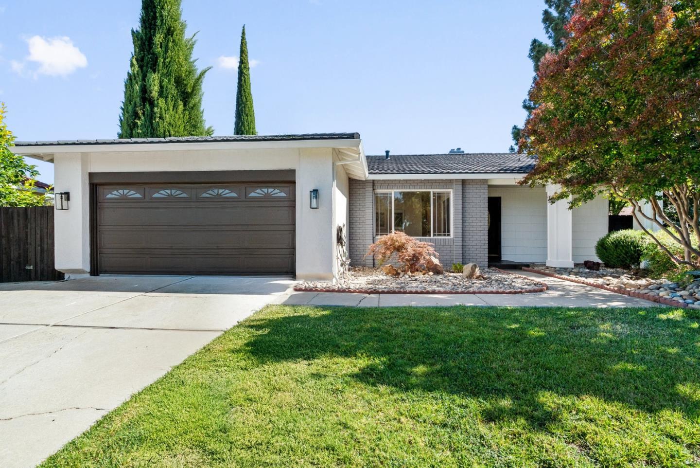 Property Photo: 45490 Concho Court CA 94539