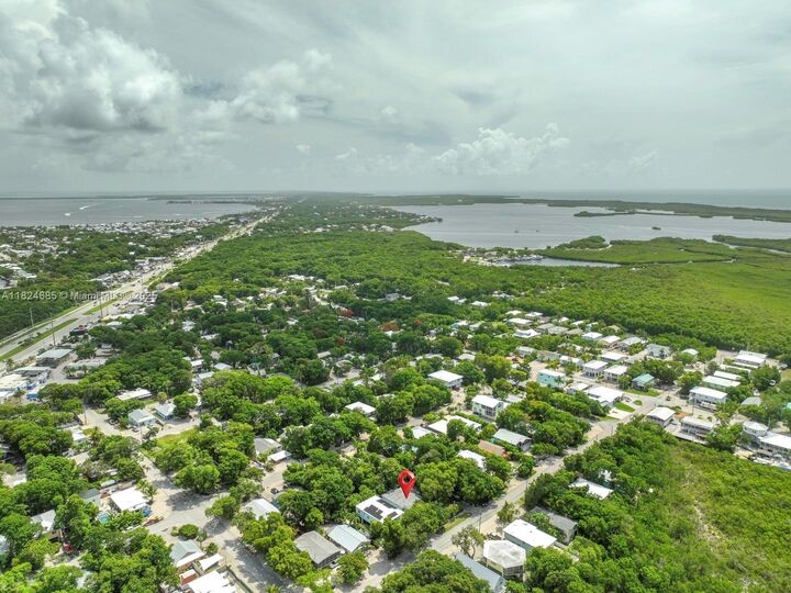 349 Mahogany Dr  Key Largo FL 33037 photo