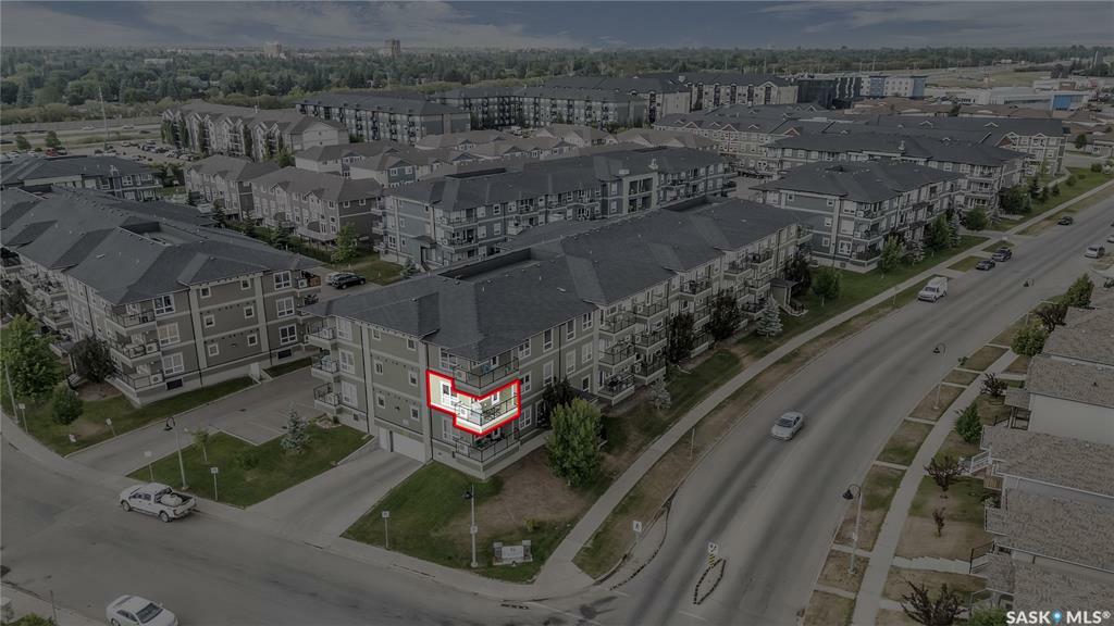 Property Photo: 102 Willis Crescent 1211 SK S7T 0T6