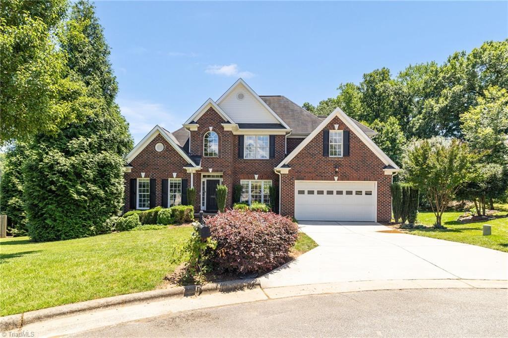 Property Photo: 1905 Overshoot Court NC 27455