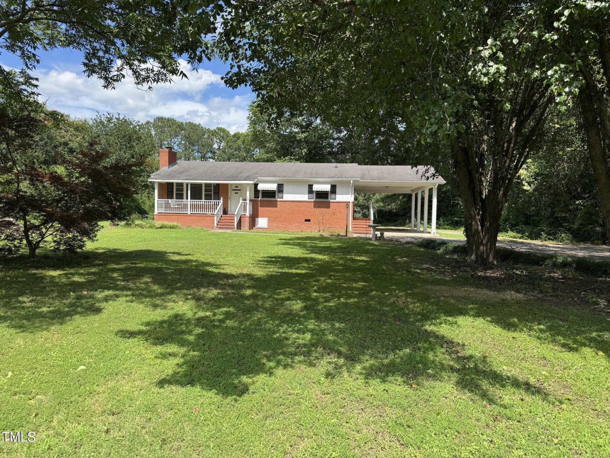 Property Photo:  607 S Smithfield Road  NC 27545 