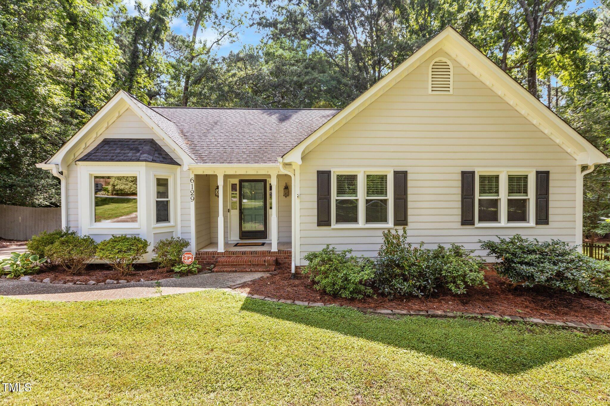 Property Photo: 6129 Krandon Drive NC 27603
