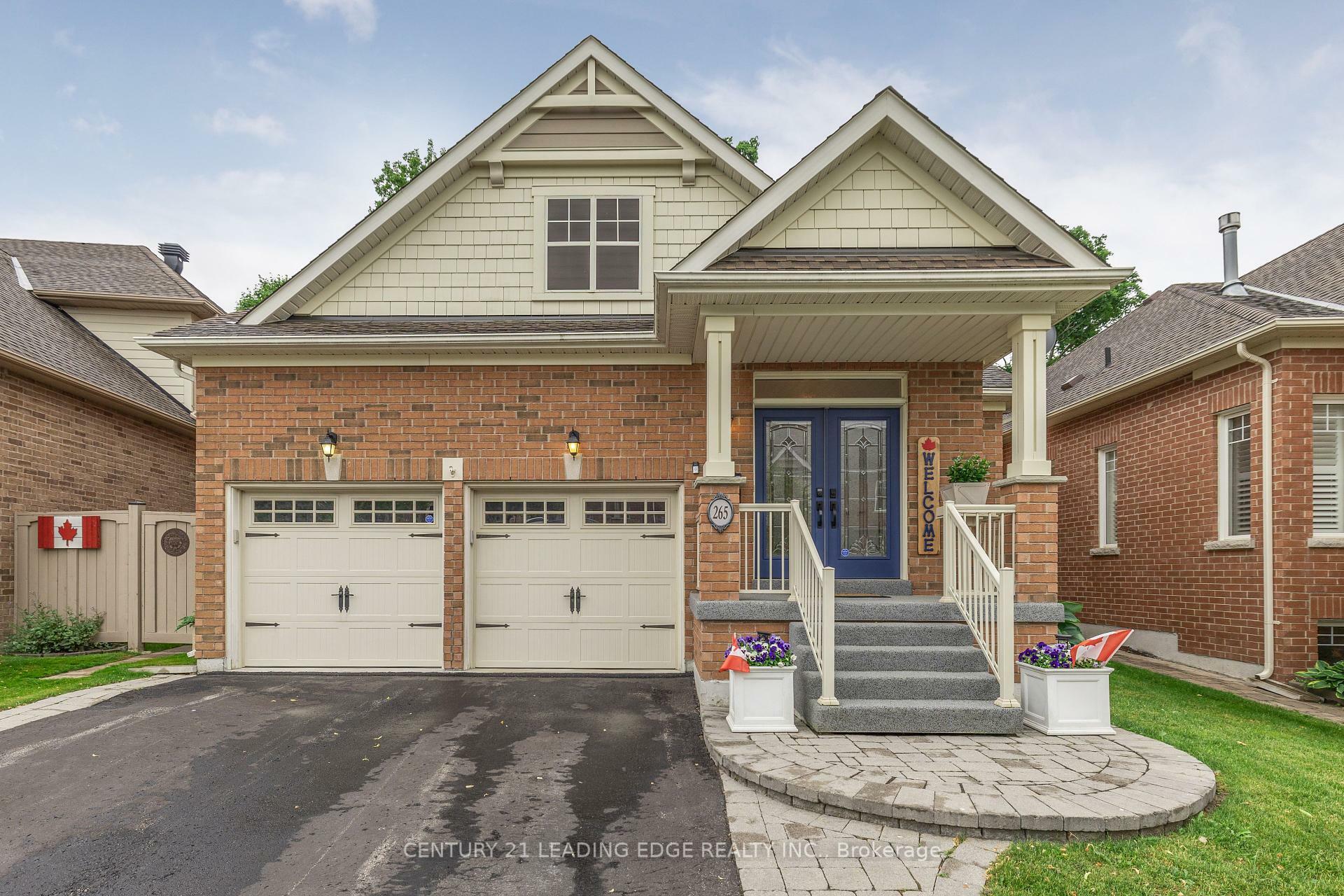 Property Photo: 265 Sandale Road ON L4A 0Y4