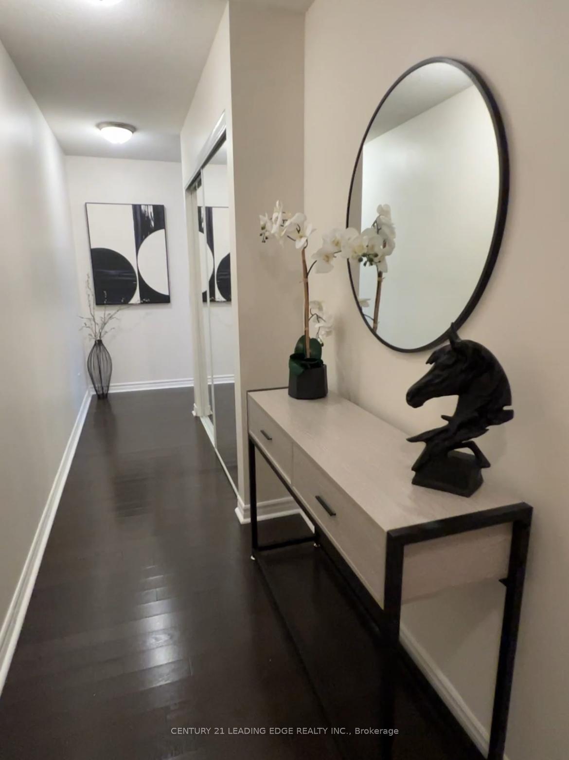 Property Photo:  4080 Living Arts Drive 710  ON L5B 4N3 