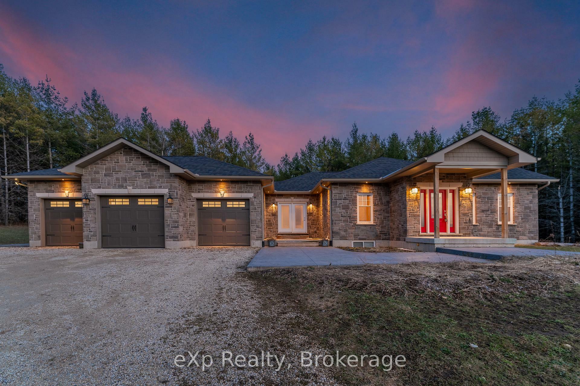 Property Photo: 615641 Hamilton Lane ON N0C 1H0