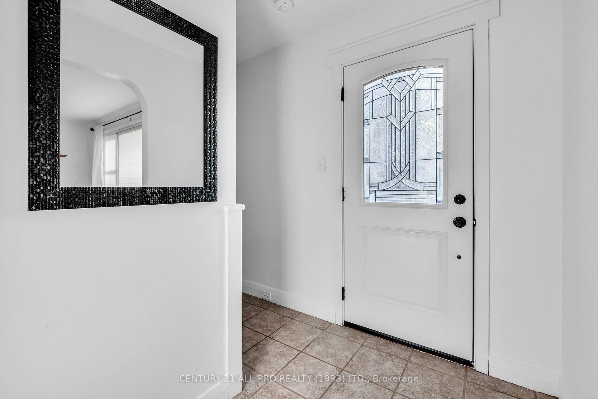Property Photo: 154 Munroe Street ON K9A 1C1