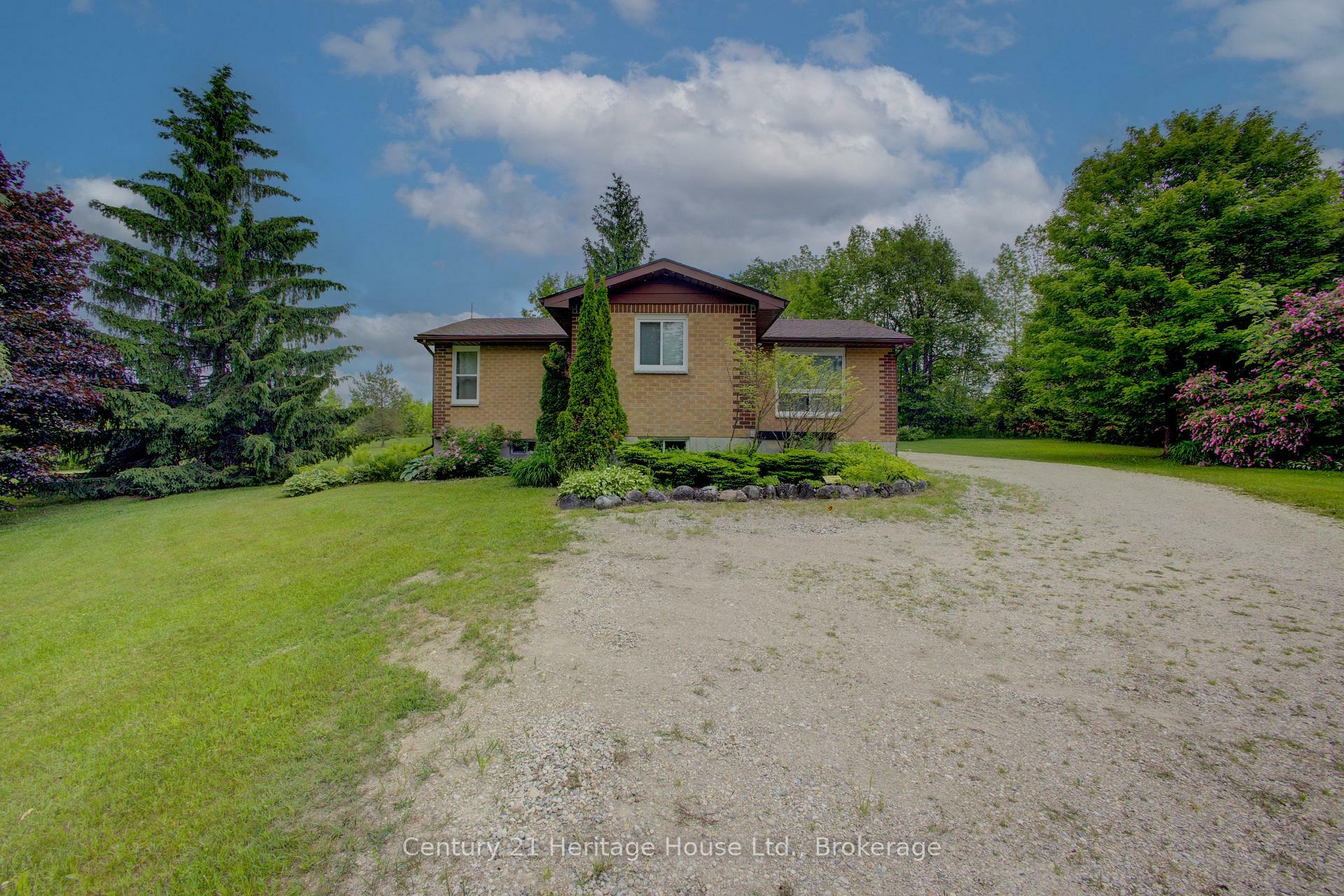 Photo de la propriété: 573433 Boot Jack Ranch Road ON N0C 1K0