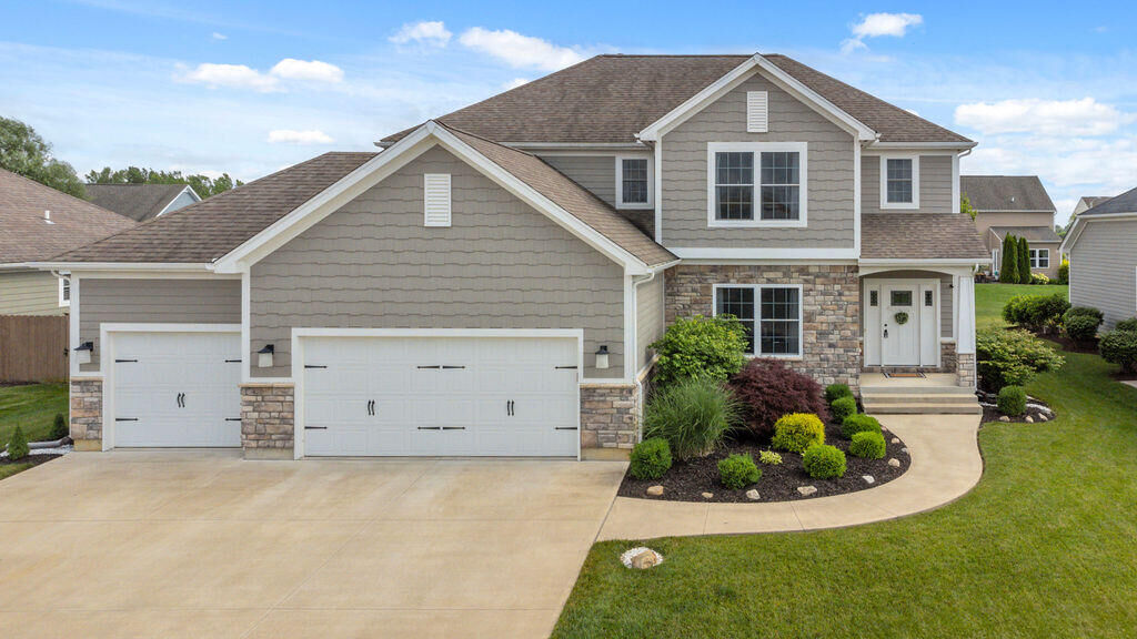 Property Photo: 2306 Larkspur Drive OH 45373