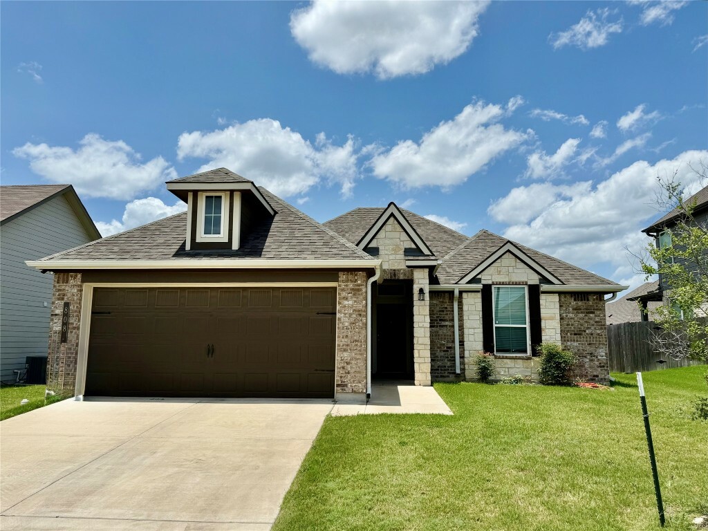 Property Photo: 808 Fallbrook Drive TX 76502