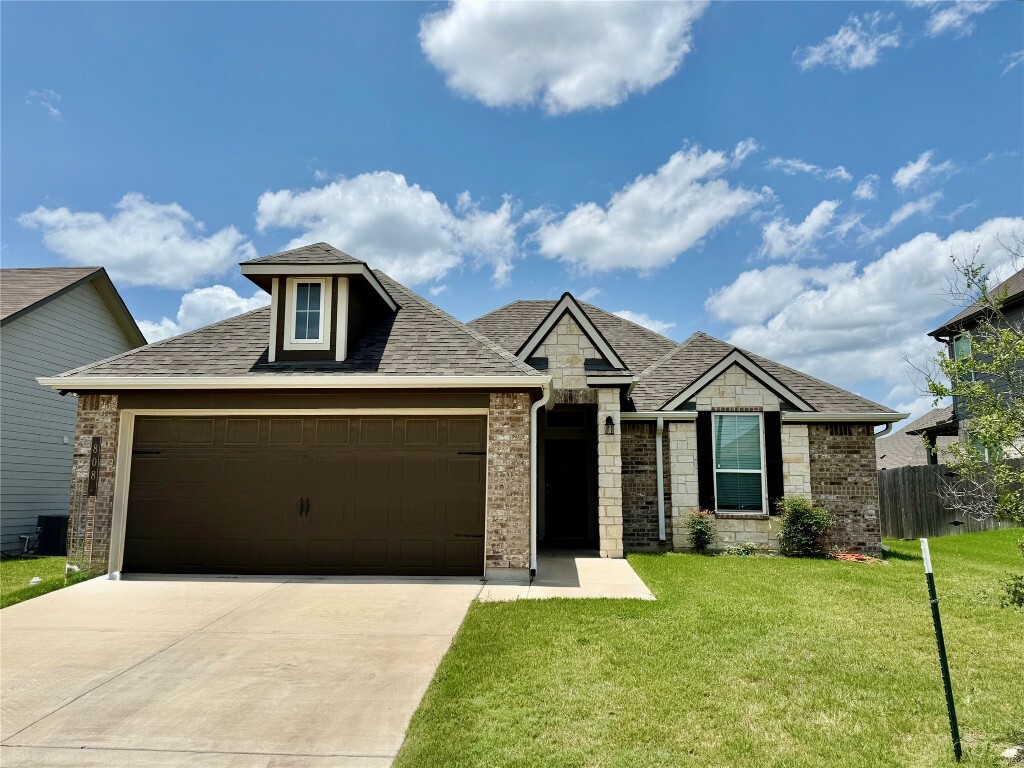 Property Photo: 808 Fallbrook Drive TX 76502