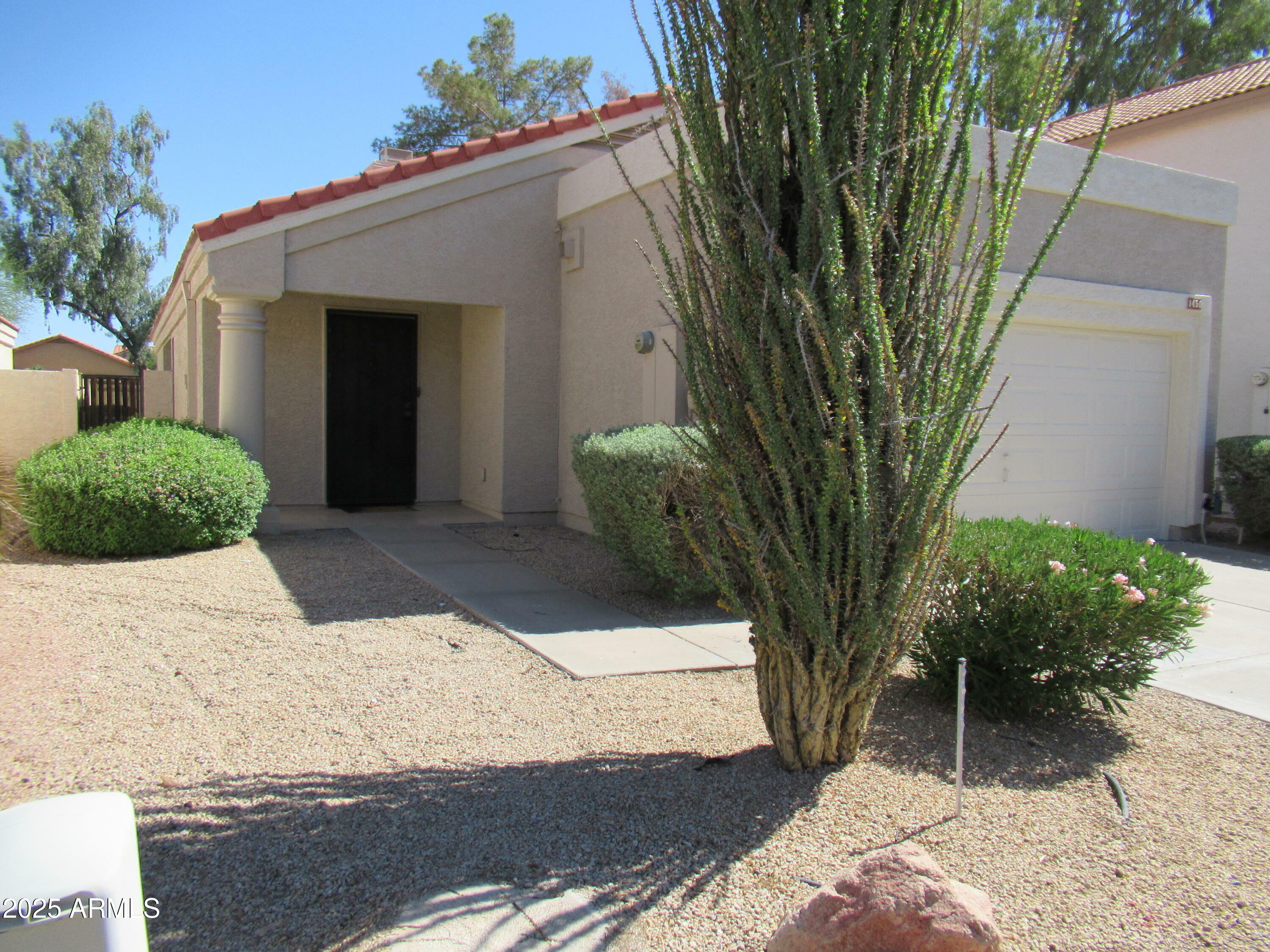 1450 E Laurel Avenue  Gilbert AZ 85234 photo