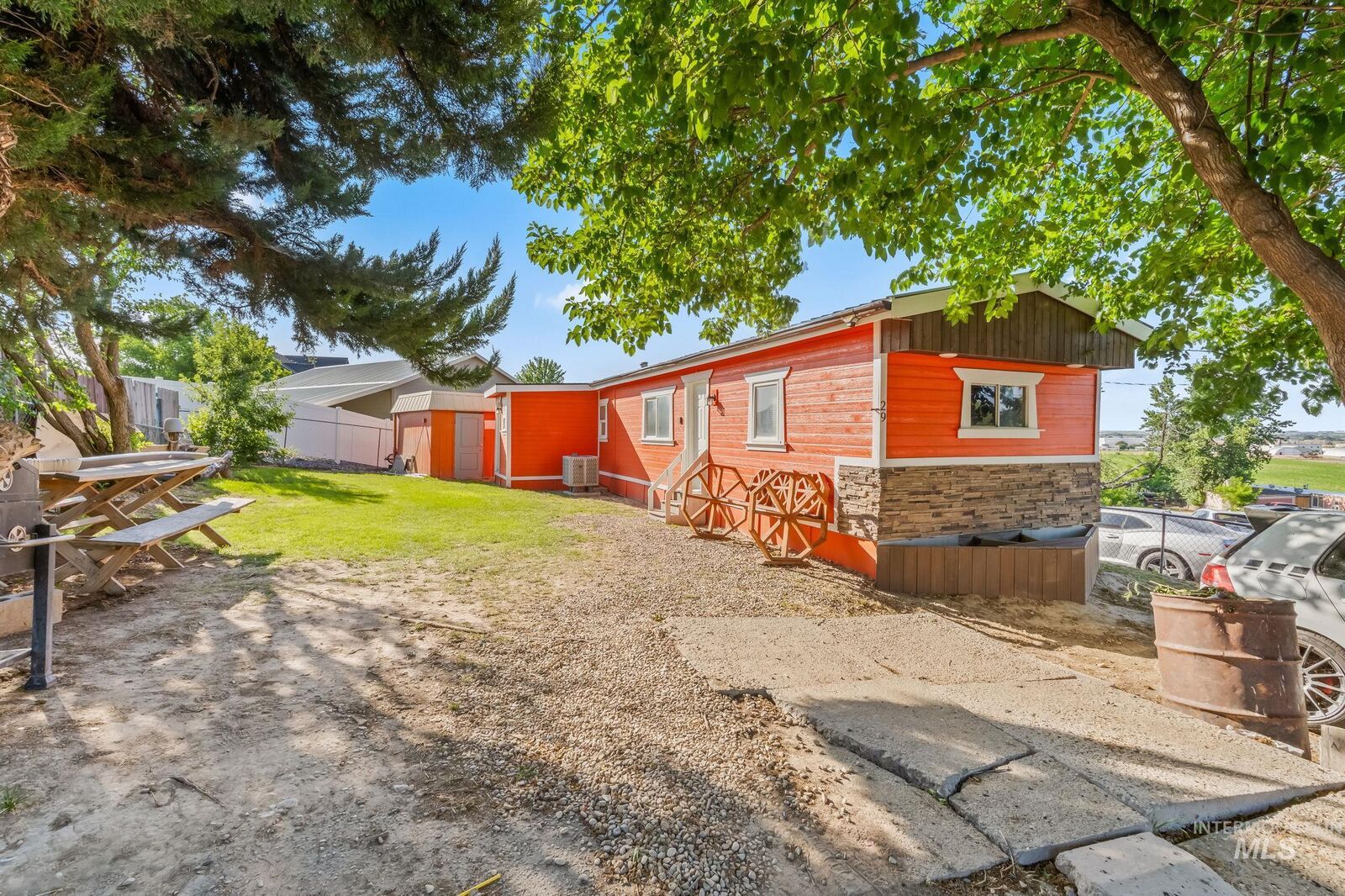 Property Photo: 20106 Lower Pleasant Ridge Rd. 29 ID 83607