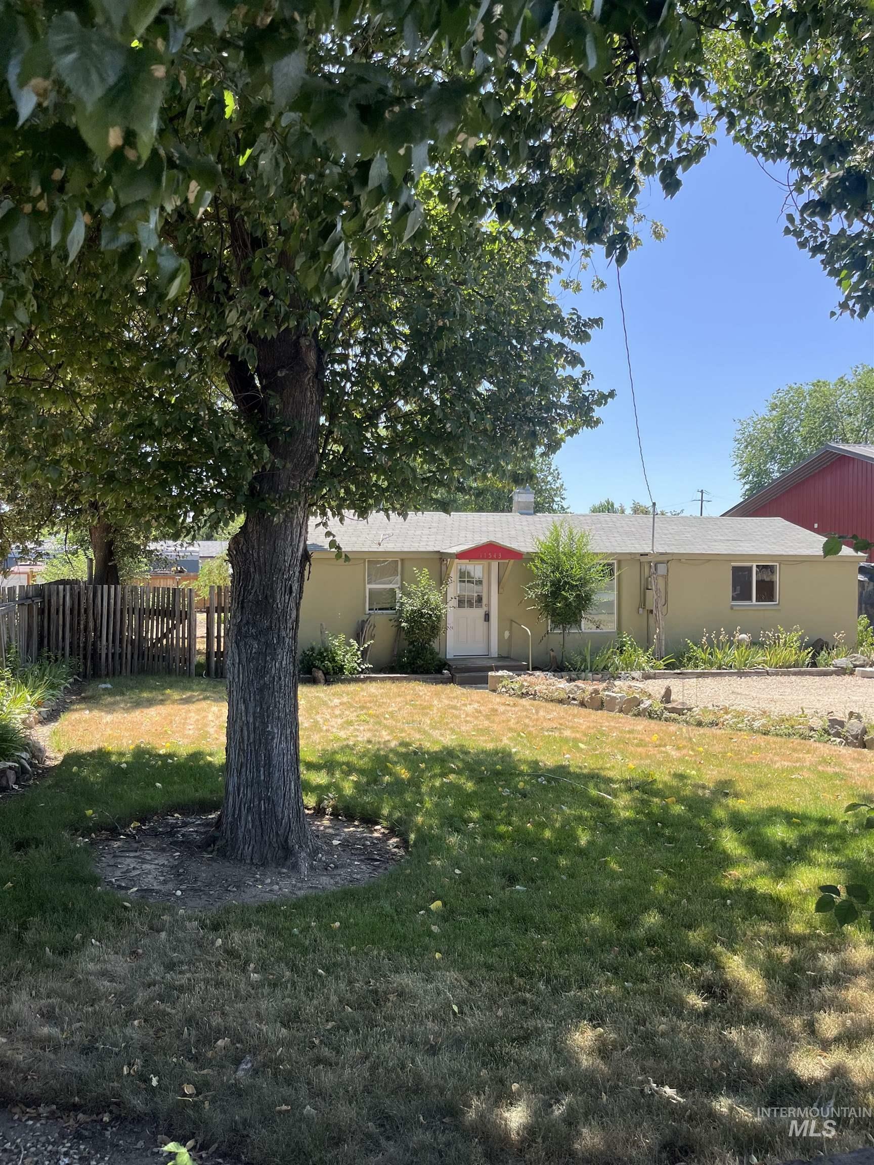 Property Photo: 11543 W State St ID 83669