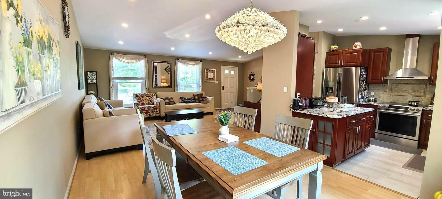 4033 Pickstone Drive  Fairfax VA 22032 photo