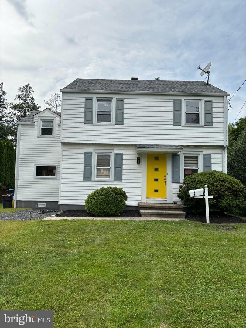 5 Willow Road  Lawrence Township NJ 08648 photo