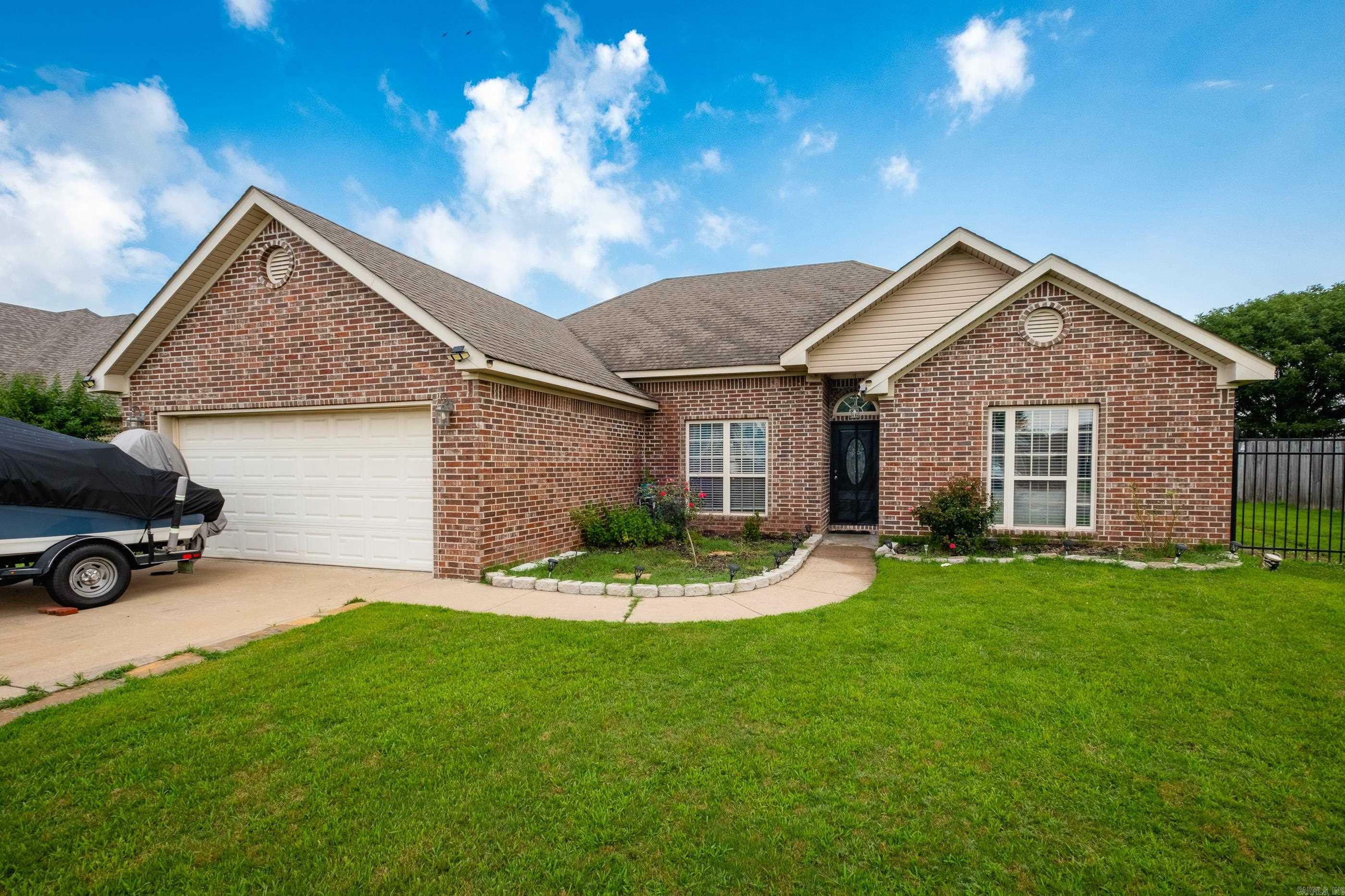 14208 Chesterfield Circle  North Little Rock AR 72117 photo