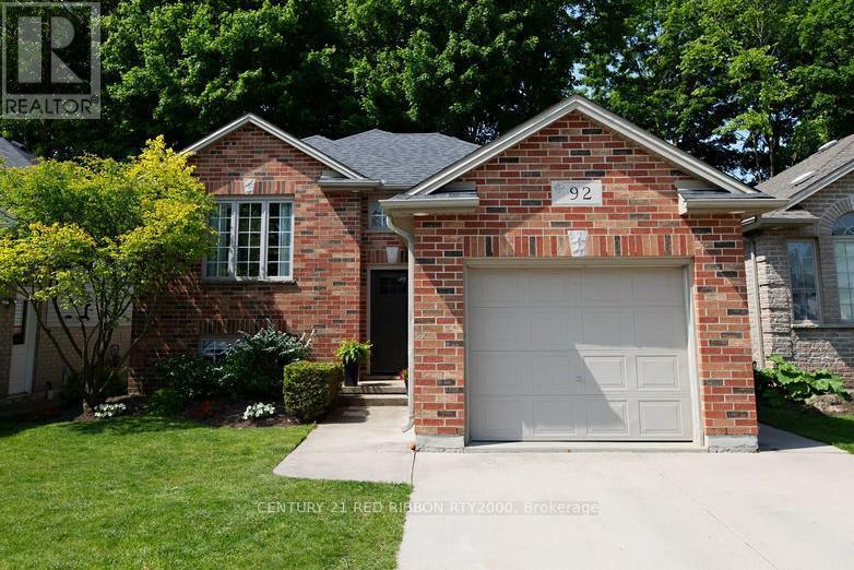 Property Photo: 92 Ridge Street ON N7G 4K1