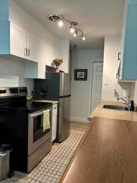 Property Photo: 101 Lakeview Avenue MB R0K 1G0