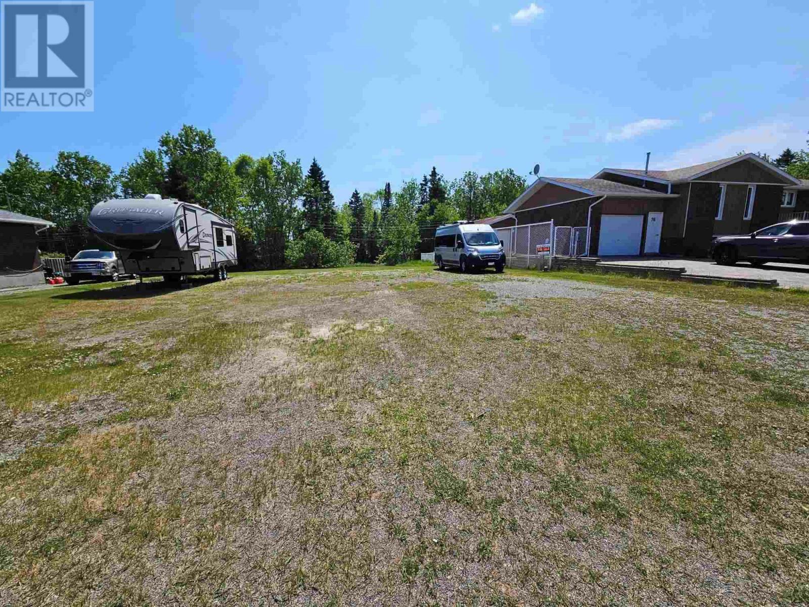 Property Photo:  74 East Grove Cres  ON P0T 2W0 