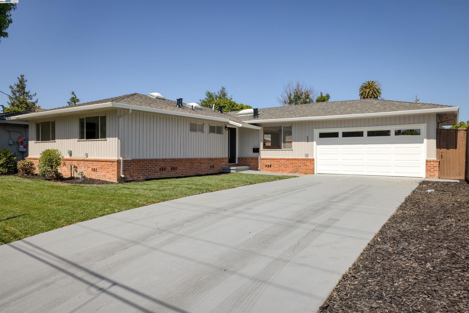 Property Photo:  493 Washburn Dr  CA 94536 