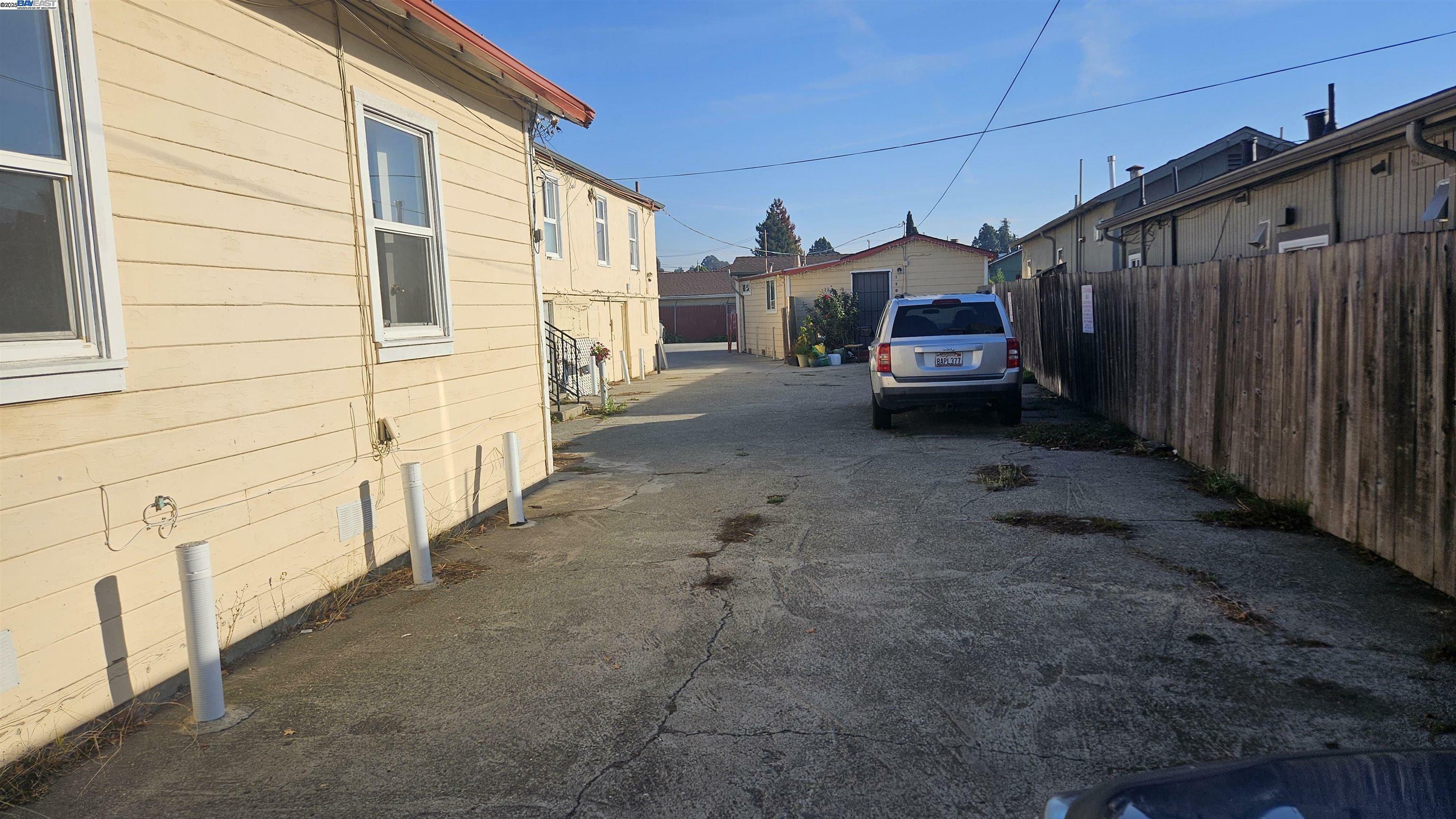 Property Photo:  1510 165th Ave  CA 94578 