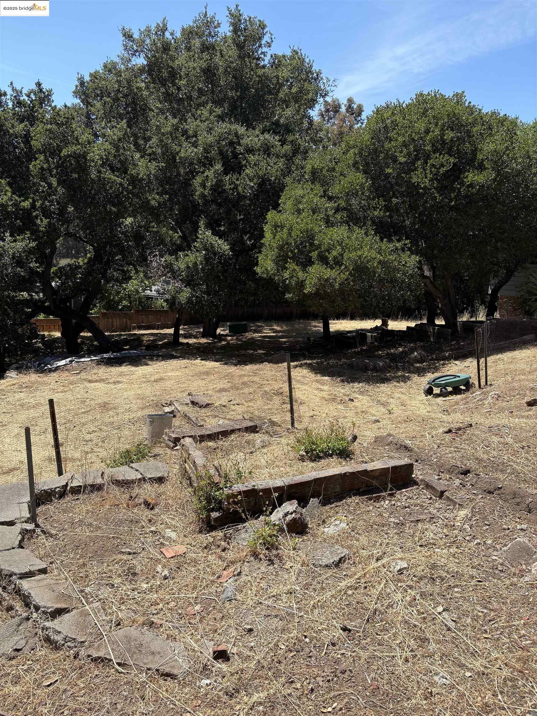 Property Photo:  5415 Leona Street  CA 94619 