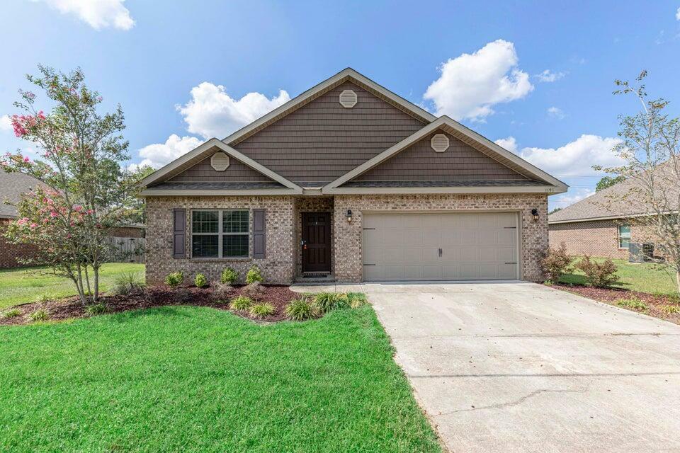 Property Photo: 3593 Autumn Woods Drive FL 32539