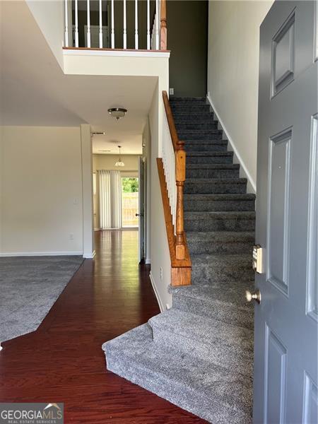 Property Photo: 5377 Blossom Brook Drive GA 30518