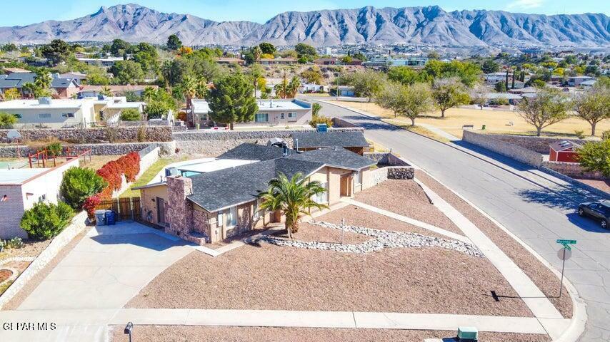 Property Photo: 816 Marimba Drive TX 79912