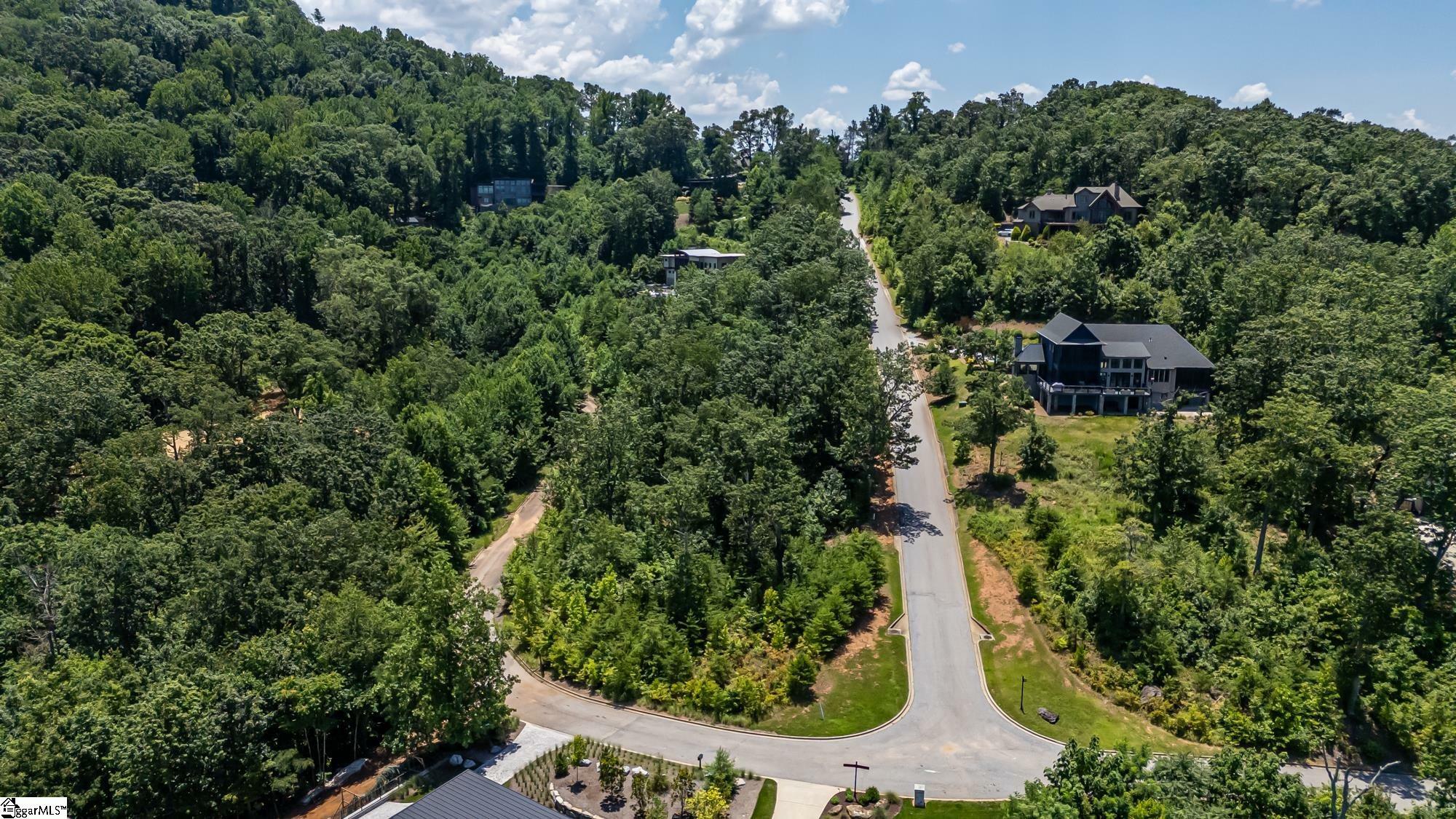 Property Photo: 7 Tamala Gwinnett Drive SC 29609