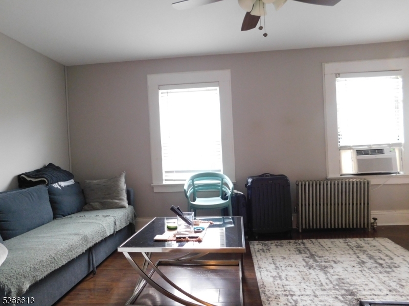 Property Photo: 176 Totowa Rd NJ 07512