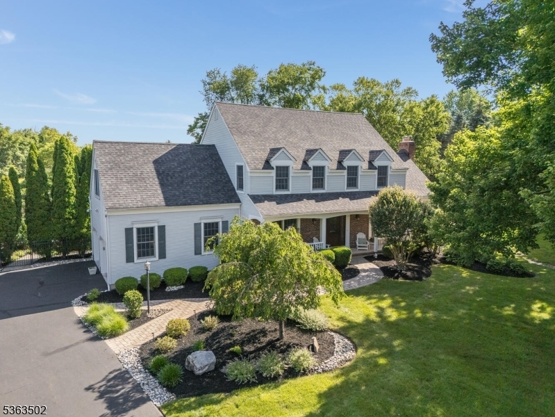 Property Photo: 4 Fisher Ct NJ 08822