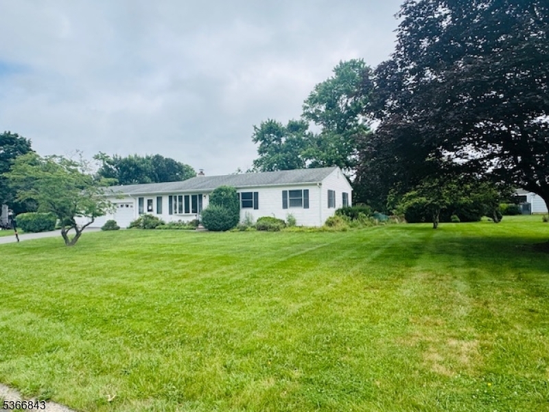 23 Cranbrook Ave  Hillsborough Twp. NJ 08844 photo