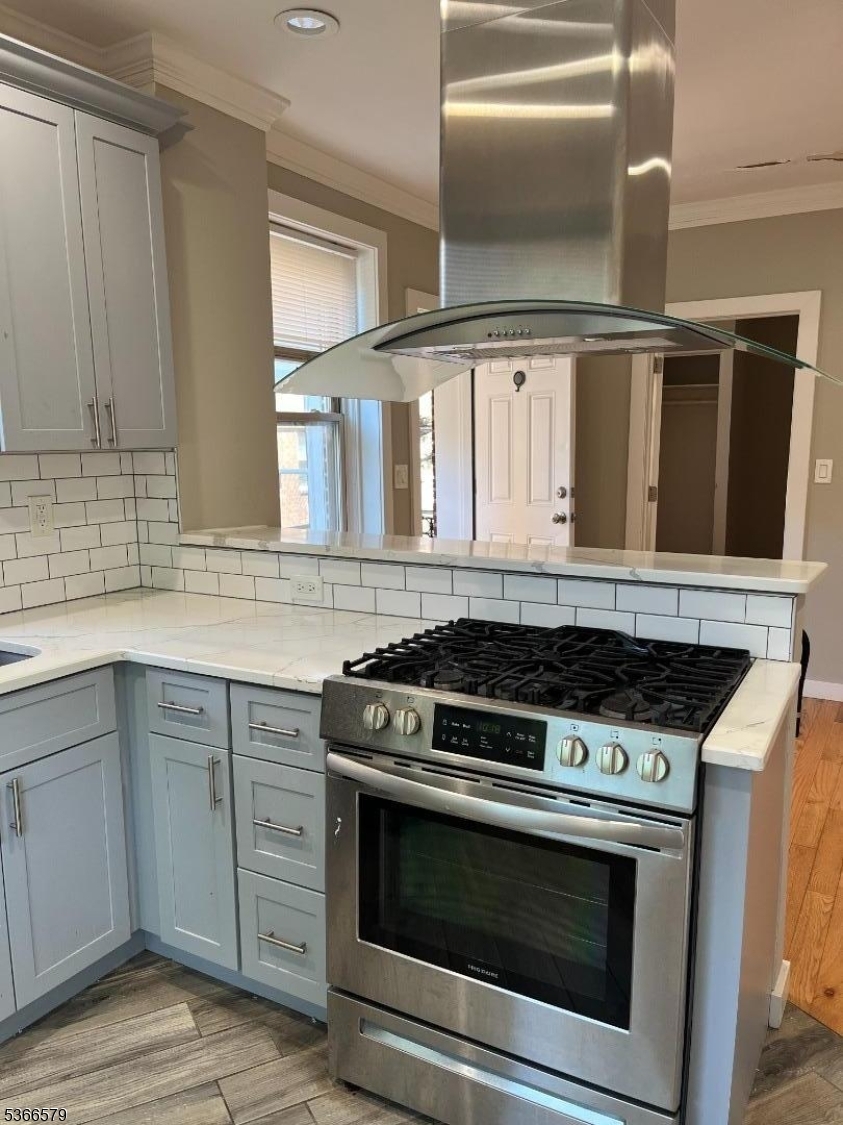 Property Photo: 185 S Orange Ave 3A NJ 07079