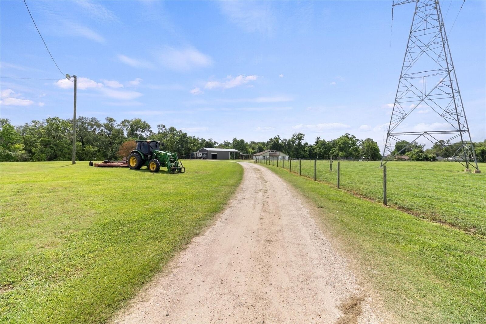 Property Photo:  500 E Main St  TX 77531 