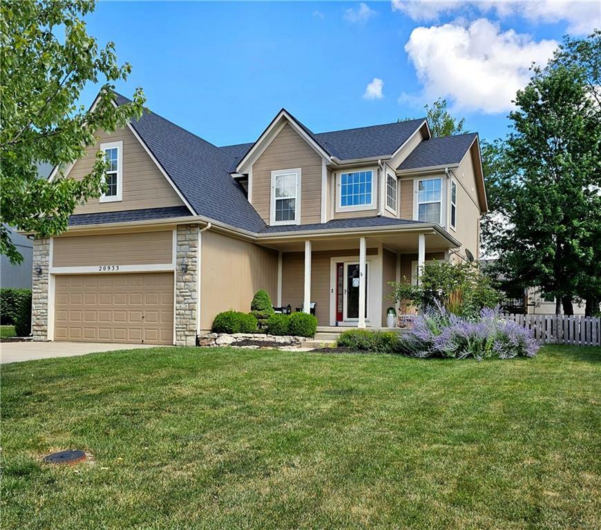 Property Photo: 20933 W 116th Terrace KS 66061