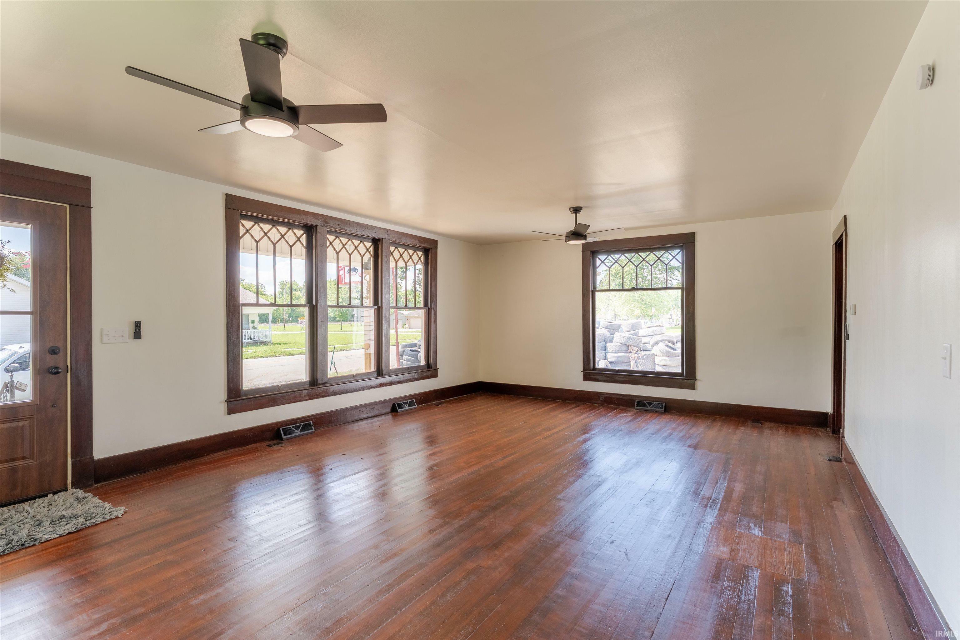 Property Photo: 223 S Main Street IN 47660-1537