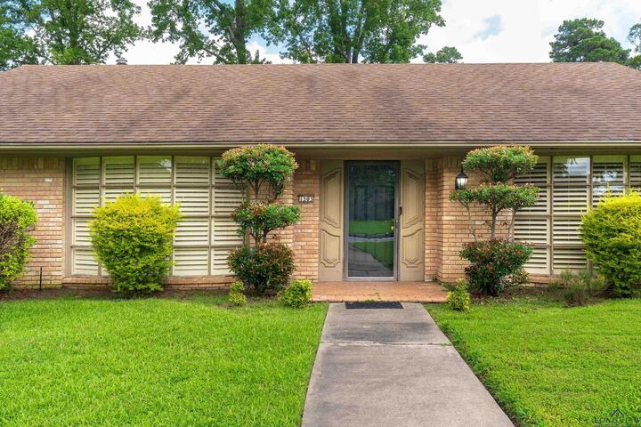 1303 Le Duke Blvd.  Longview TX 75601 photo