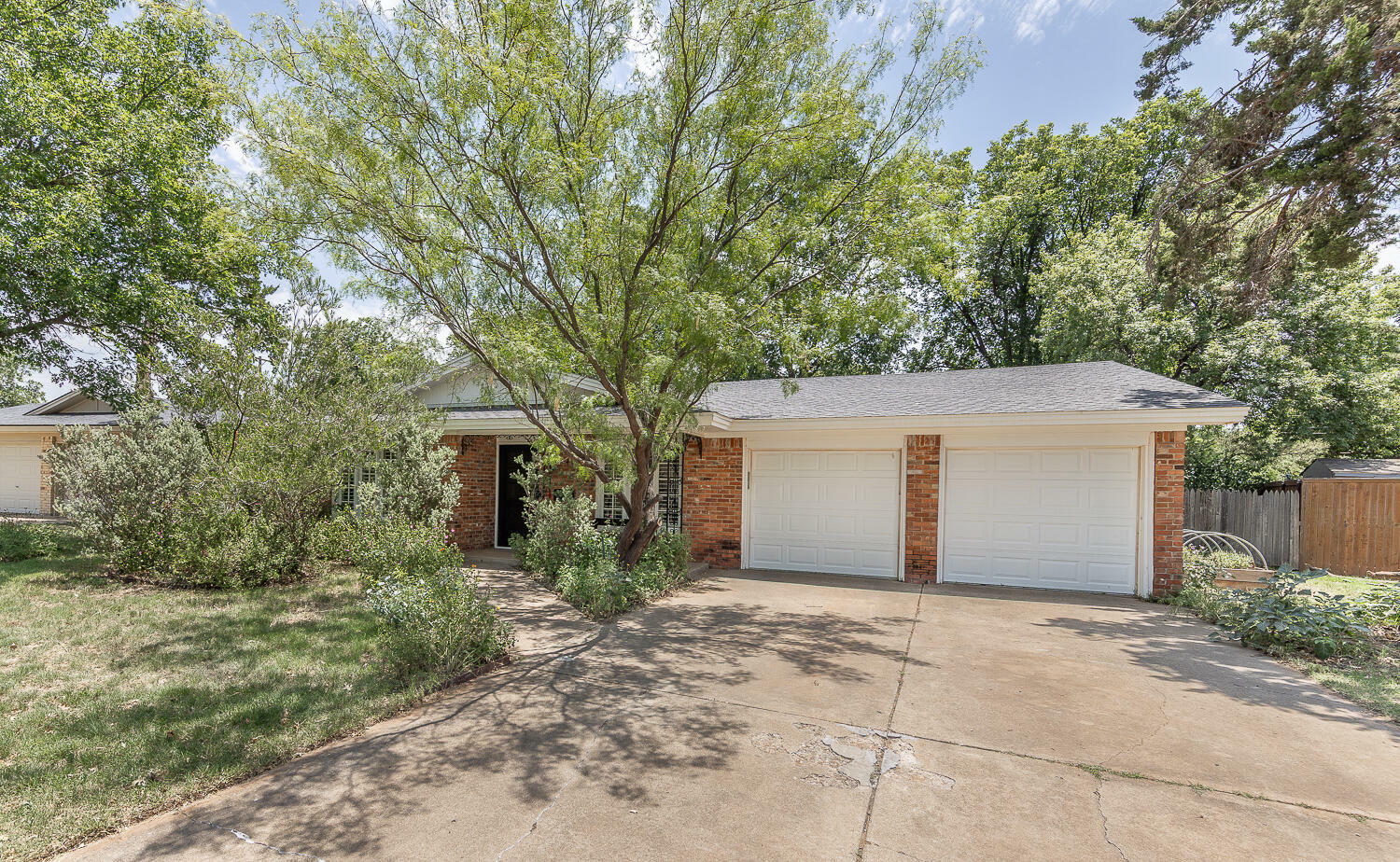 4111 64th Street  Lubbock TX 79413 photo