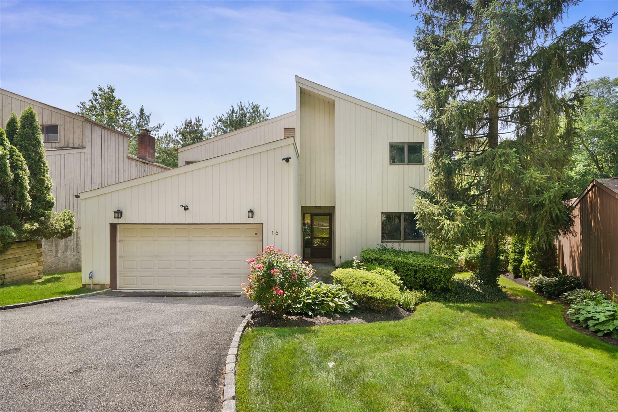 Property Photo: 16 Talcott Road NY 10573